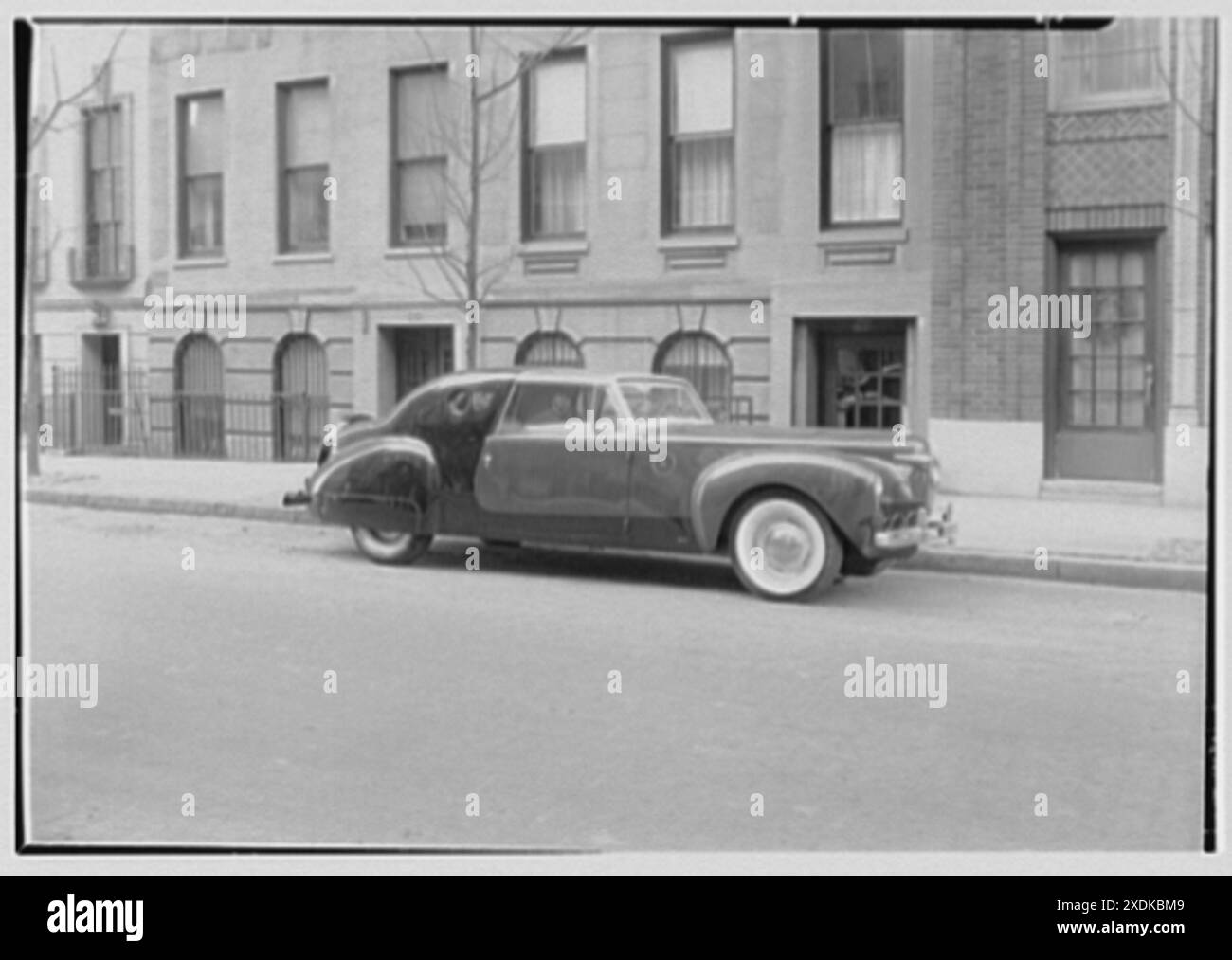 Raymond Loewy Associates, 580 5th Ave., New York City. Modell Automobile II, Lincoln Zephyr. Gottscho-Schleisner Kollektion Stockfoto
