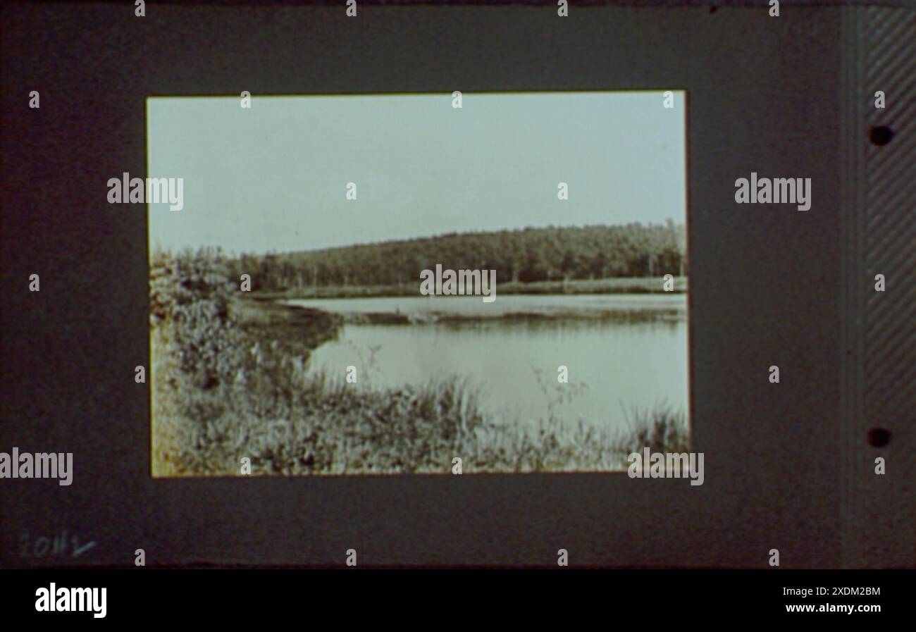 1917-1918, Referenzdrucke von Negativen. Ansicht des Flusses oder Sees, horizontal, Referenzdrucke von Negativen. Blick auf Fluss oder See, horizontal. Gottscho-Schleisner Kollektion Stockfoto