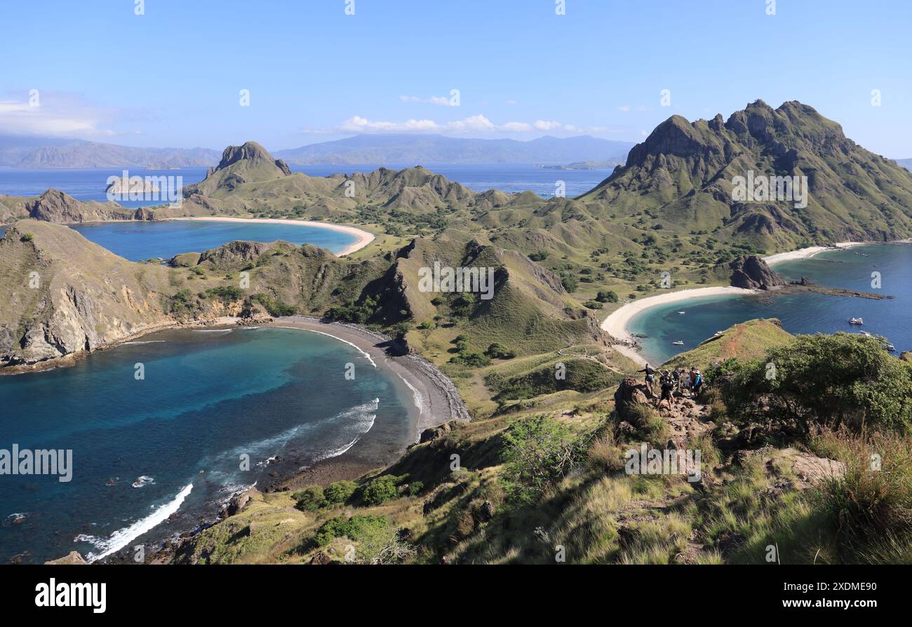 Blick von oben auf Padar Island im Komodo Nationalpark. Labuan Bajo, Flores, Indonesien Stockfoto