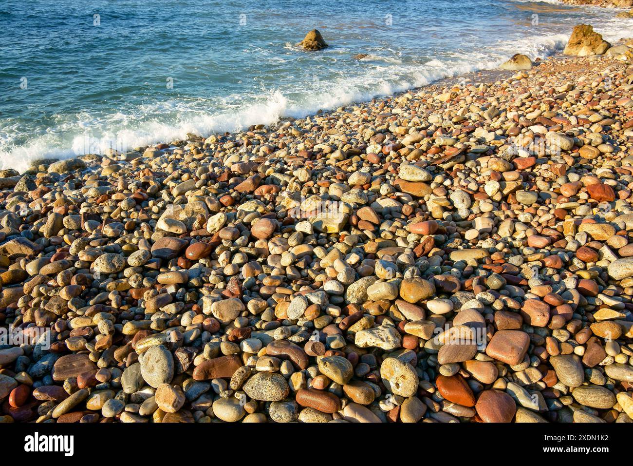 Hafen Valldemossa, Kiesstrand, Mallorca. Balearen, Spanien. Stockfoto