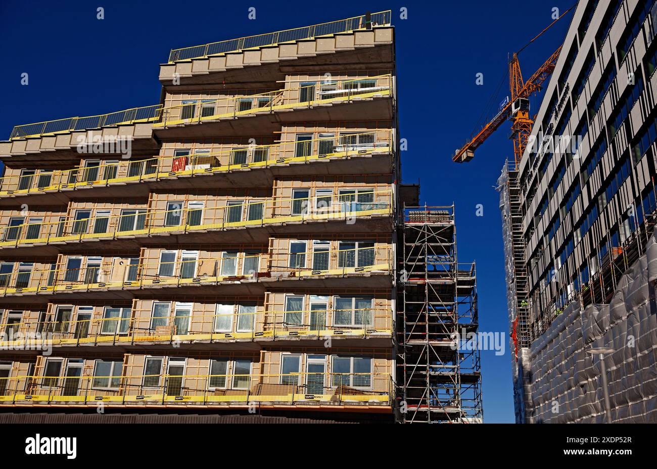 Umea, Norrland Schweden - 17. Februar 2024: Gebäude am östlichen Bahnhof werden im Bau Stockfoto