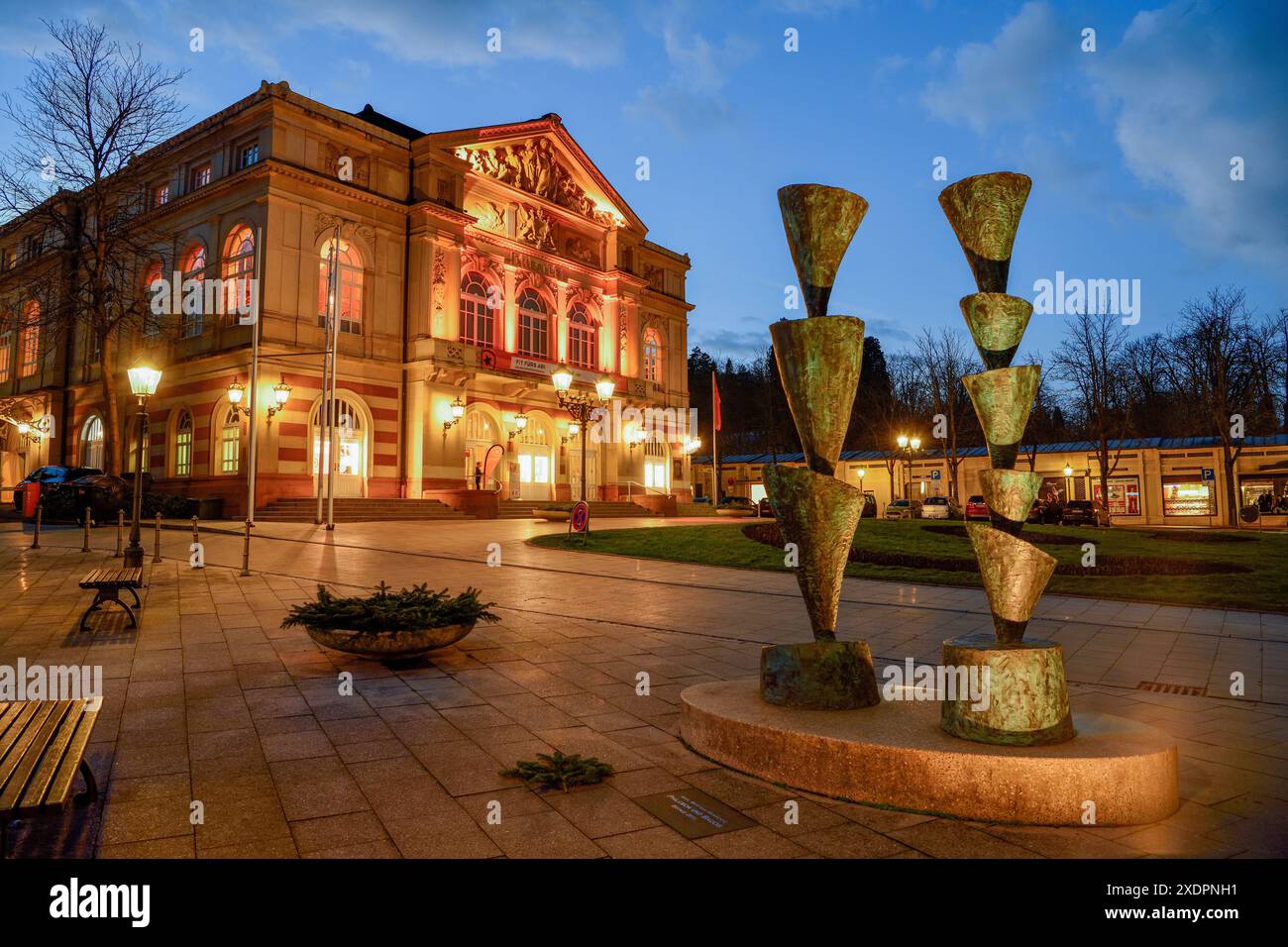 Geographie / Reise, Deutschland, Baden-Württemberg, Theater / Theater am letzten Tag, blaue Stunde, ADDITIONAL-RIGHTS-CLEARANCE-INFO-NOT-AVAILABLE Stockfoto