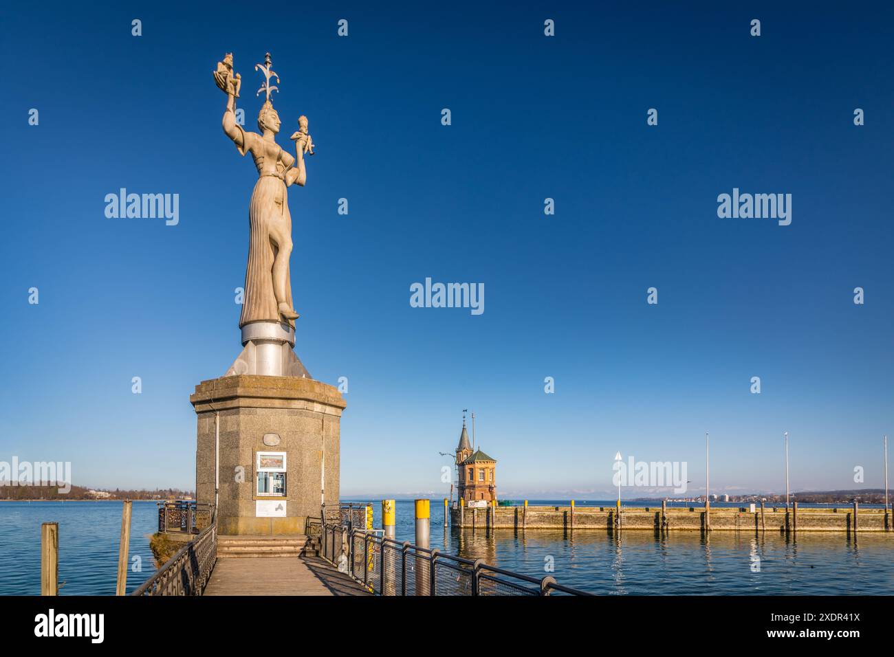 Geographie / Reise, Deutschland, Baden-Württemberg, Imperia-Statue am Konstanzer Hafen, ADDITIONAL-RIGHTS-CLEARANCE-INFO-NOT-AVAILABLE Stockfoto