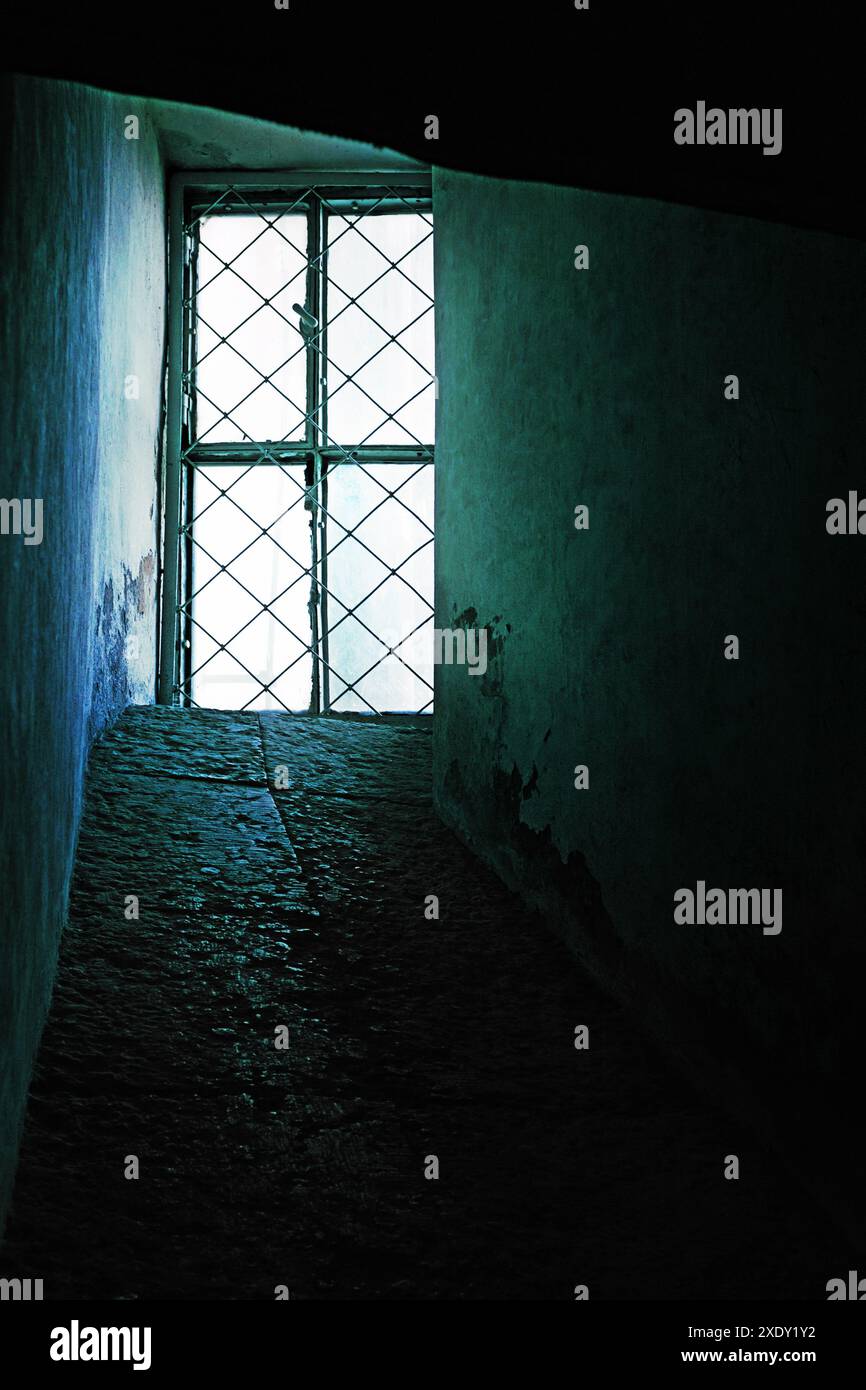 Fenster in den Kerker Stockfoto