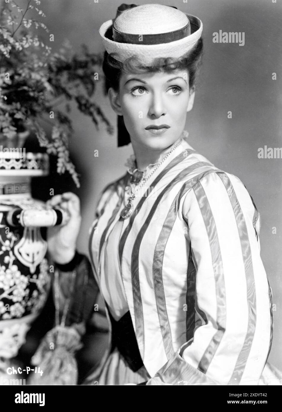 JEAN KENT Portrait in CHAMPAGNER CHARLIE 1944 Regisseur ALBERTO CAVALCANTI Original Drehbuch Austin Melford John Dighton und Angus MacPhail Produzent Michael Balcon Ealing Studios / Associated British Film Distributors (A.B.F.D.) Stockfoto