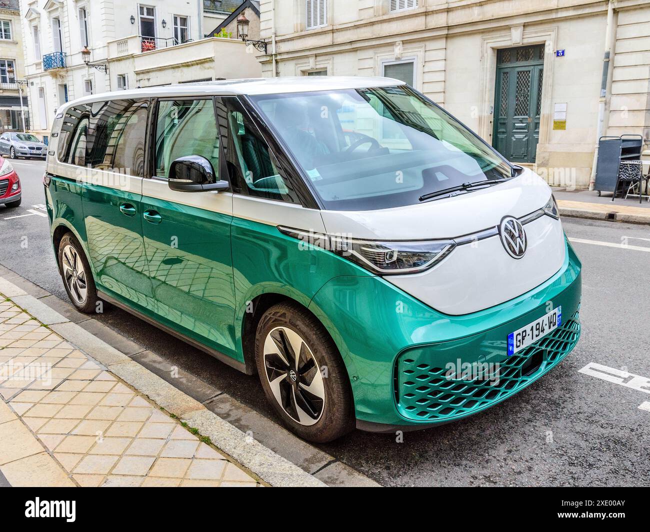 Neue Volkswagen ID. Buzz All Electric People Carrier - Tours, Indre-et-Loire (37), Frankreich. Stockfoto