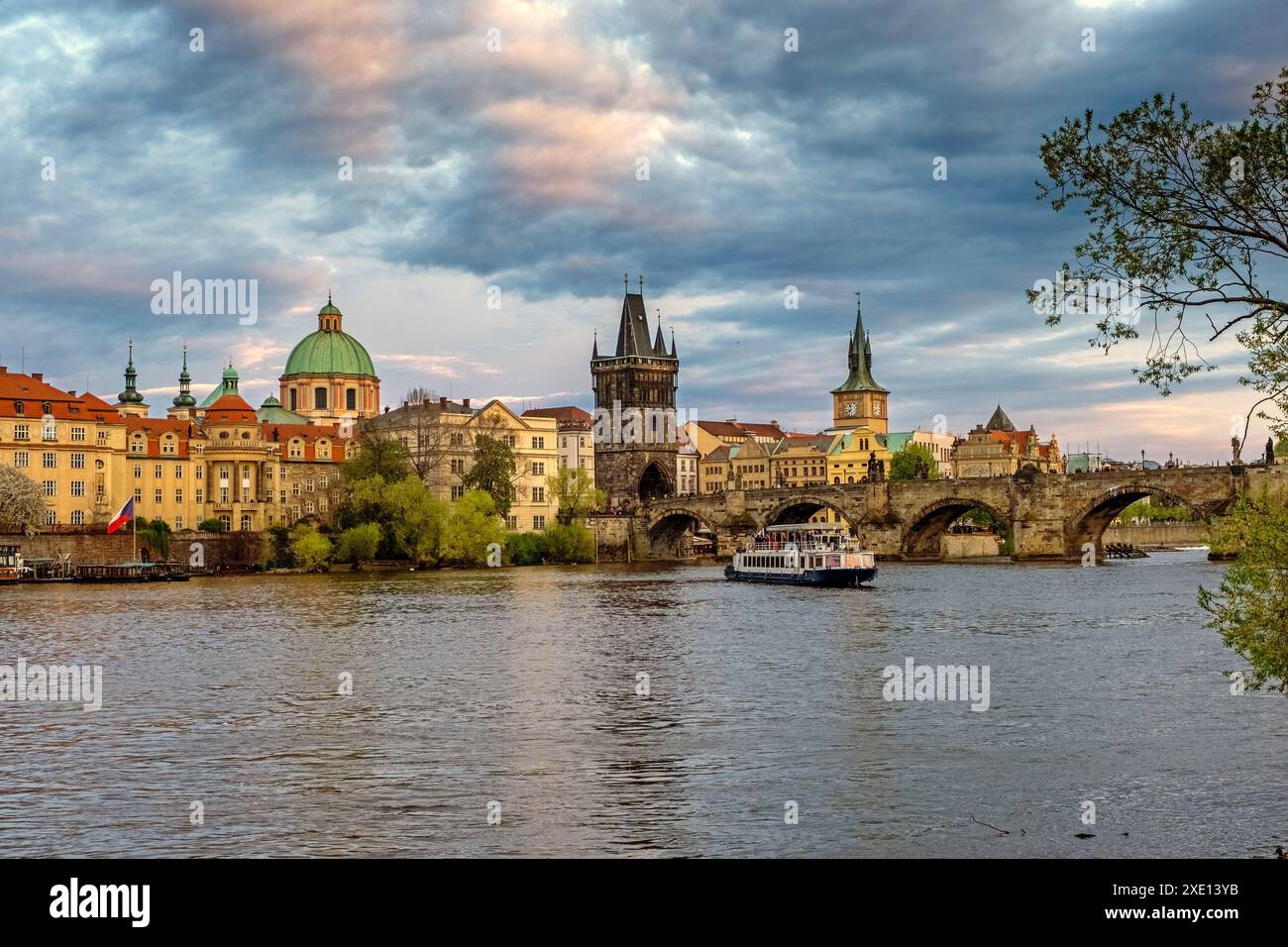 Altstadt von Prag und Karlsbrücke Stockfoto