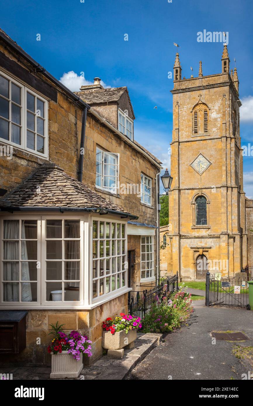 Geografie / Reise, Großbritannien, England, Kirchplatz in Blockley Village, Cotswolds, ADDITIONAL-RIGHTS-CLEARANCE-INFO-NOT-AVAILABLE Stockfoto