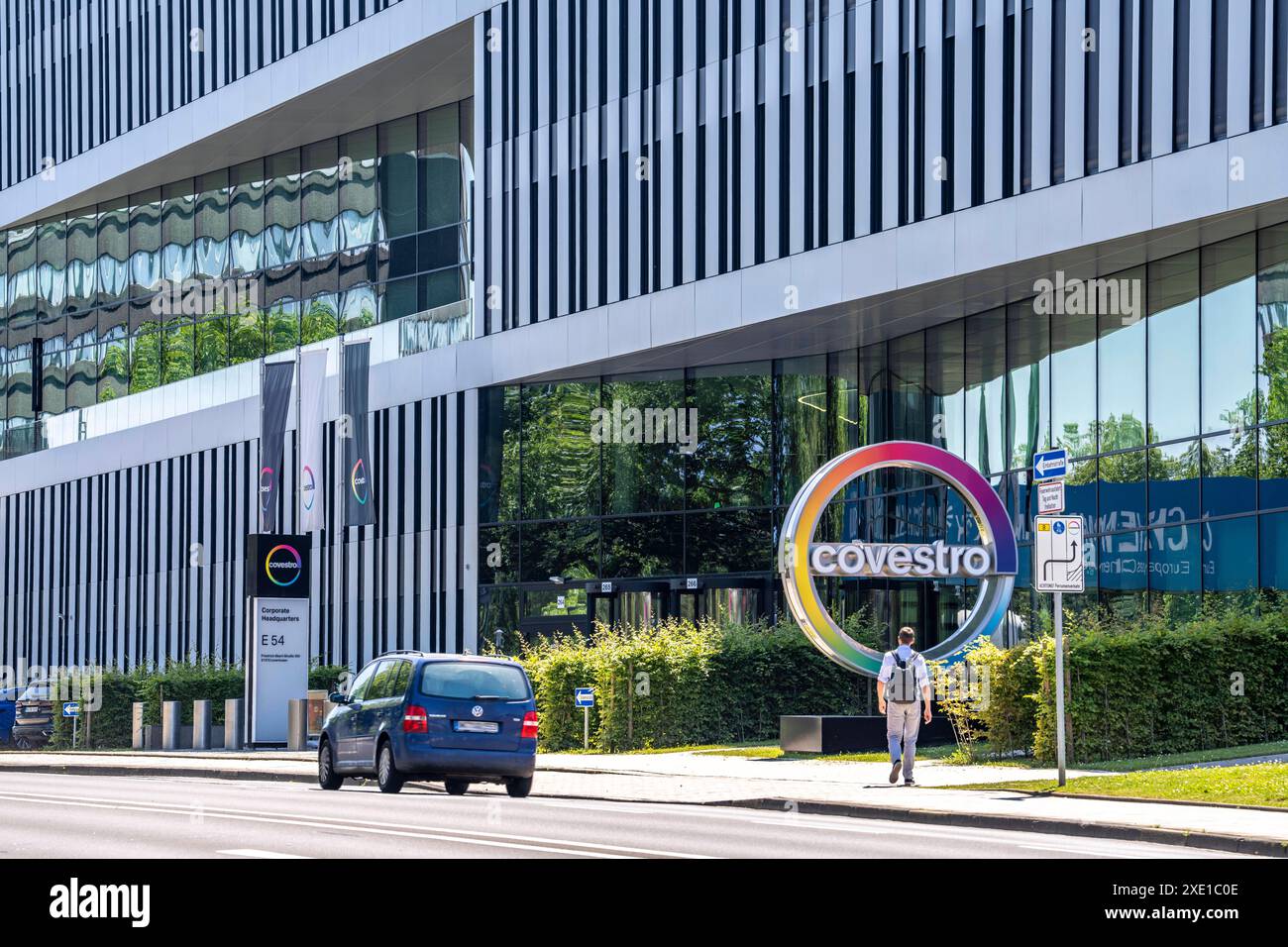 Unternehmenszentrale der Covestro AG in Leverkusen, am Chempark, NRW, Deutschland Covestro *** Unternehmenszentrale der Covestro AG in Leverkusen, im Chempark, NRW, Deutschland Covestro Stockfoto
