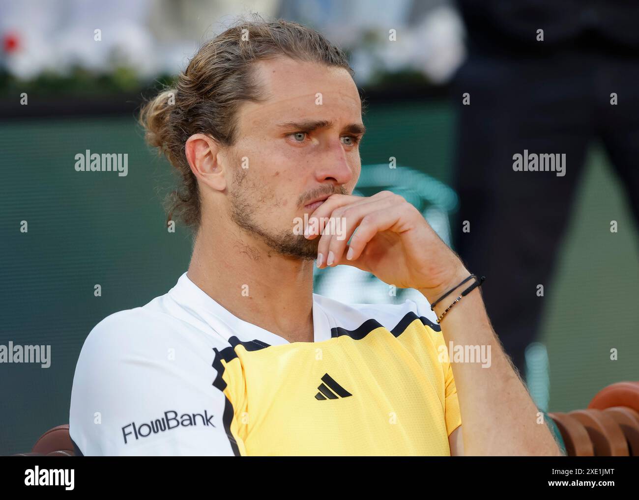 Porträt des enttäuschten French Open 2024 Vizeweltmeister Alexander Zverev (GER) bei Roland Garros, Paris, Frankreich. Stockfoto Porträt des enttäuschten French Open 2024 Vizeweltmeister Alexander Zverev (GER) bei Roland Garros, Paris, Frankreich. Stockfoto