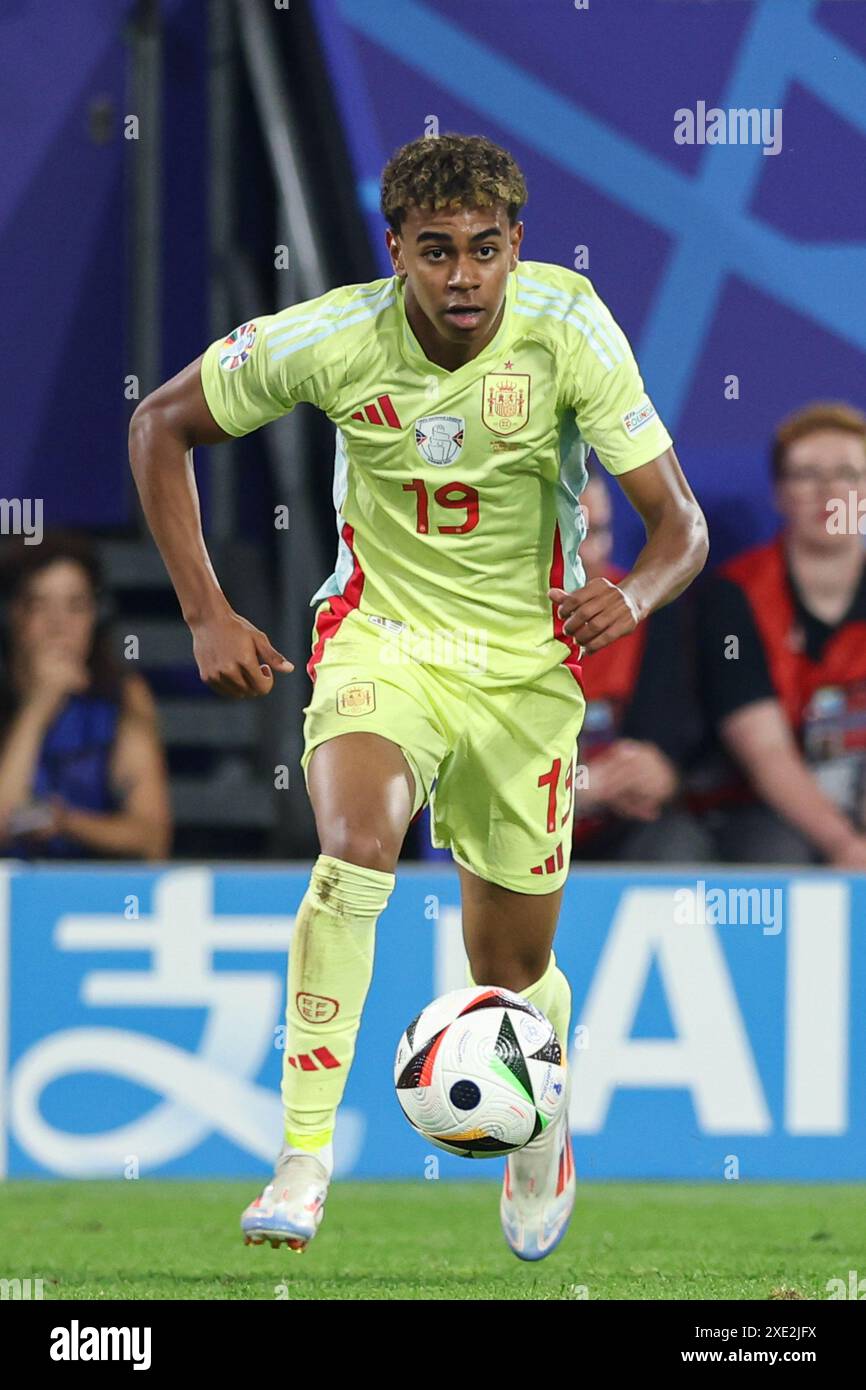 Lamine Yamal aus Spanien wurde beim Spiel der UEFA EURO 2024 zwischen
