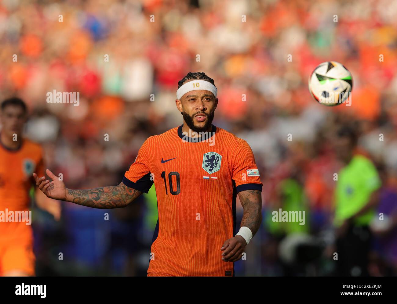 BERLIN, DEUTSCHLAND - 25. JUNI: Memphis Depay aus den Niederlanden während des Gruppenspiels der UEFA EURO 2024 zwischen den Niederlanden und Österreich im Olympiastadion am 25. Juni 2024 in Berlin. © diebilderwelt / Alamy Live News Stockfoto