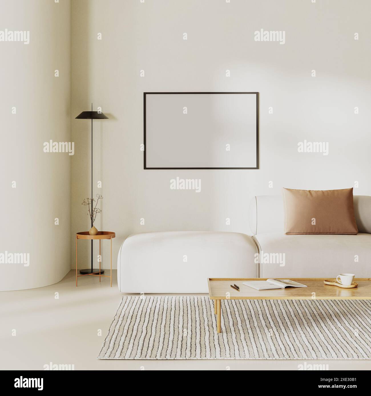 Leerer Bilderrahmen im minimalistischen Wohnzimmerinneren mit geschwungener Wand, Sofa mit Kissen und beigefarbenen Putzwänden. Innenausstattung Stockfoto
