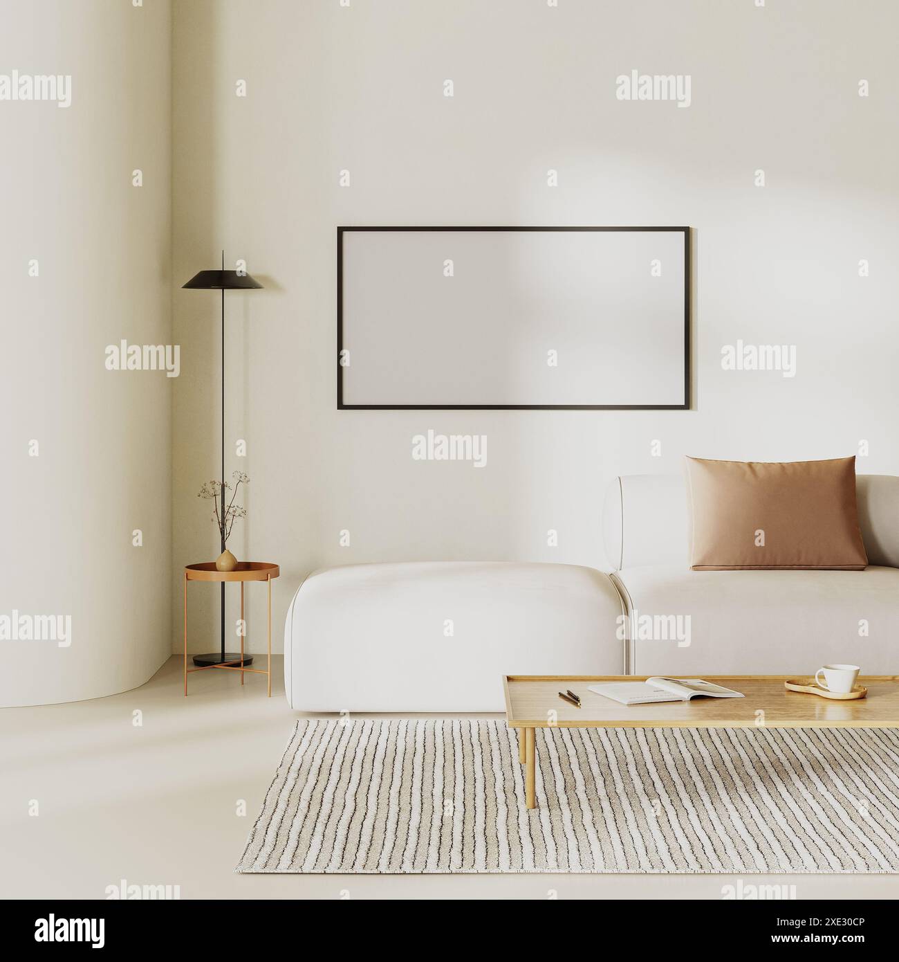 Leerer Bilderrahmen im minimalistischen Wohnzimmerinneren mit geschwungener Wand, Sofa mit Kissen und beigefarbenen Putzwänden. Innenausstattung Stockfoto