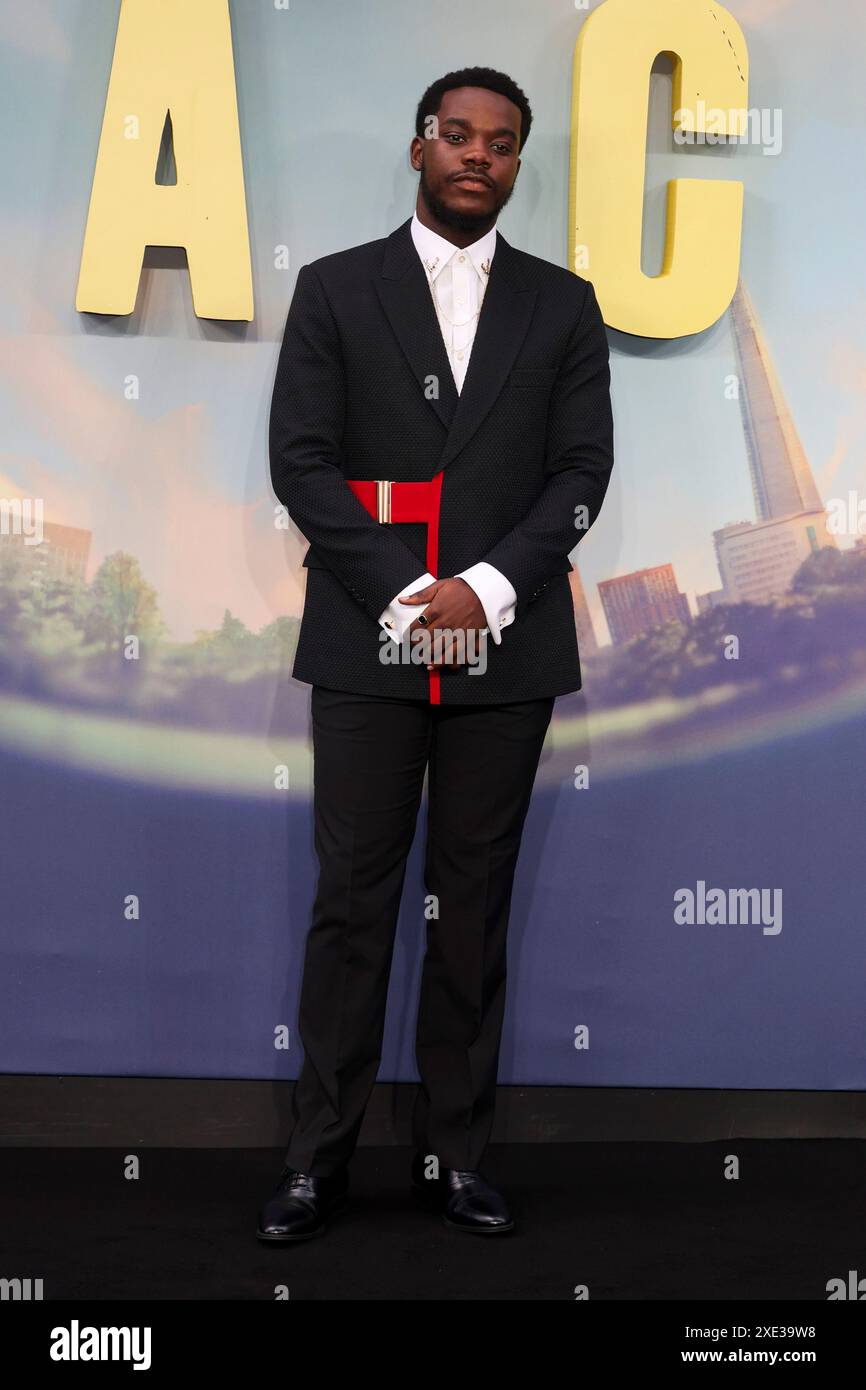 Josh Tedeku besucht die Supacell Global Premiere im Odeon Luxe in West End, London. Stockfoto