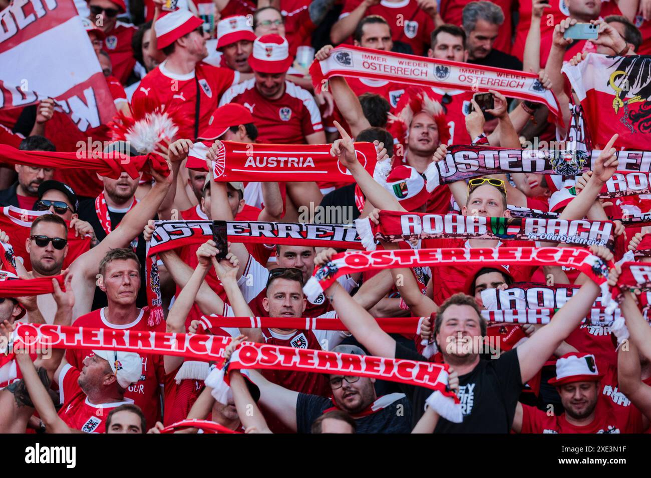 Österreichische Fans bei der UEFA Euro 2024 - Holland gegen Österreich, UEFA-Fußball-Europameisterschaft in Berlin, Deutschland, 25. Juni 2024 Stockfoto