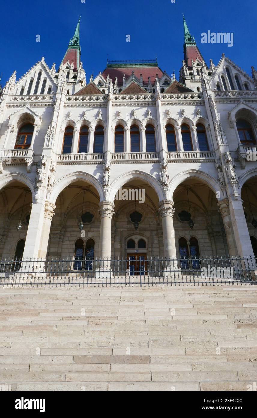 Budapester Parlamentsgebäude an der Donau, Ungarn Stockfoto