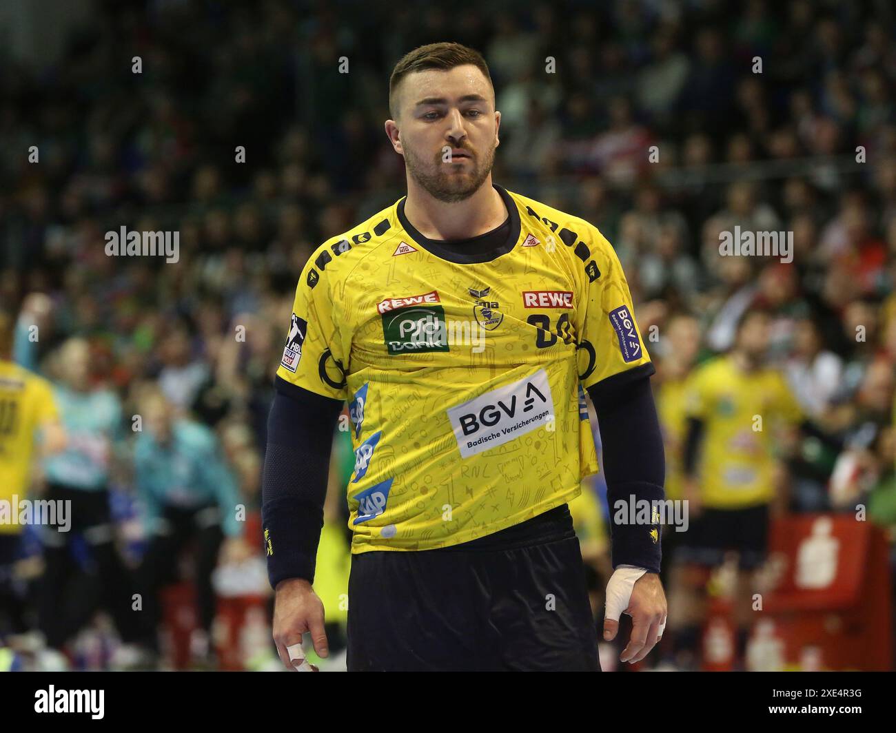 Jannik Kohlbacher (RNL) Handball-Bundesliga-Saison 2023-24 beim SC Magdeburg am 16/2023 Stockfoto