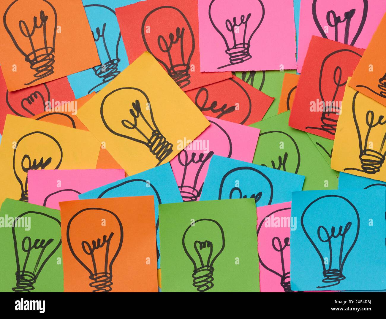 Elektrische Lampen auf Papier gezeichnet Stockfoto