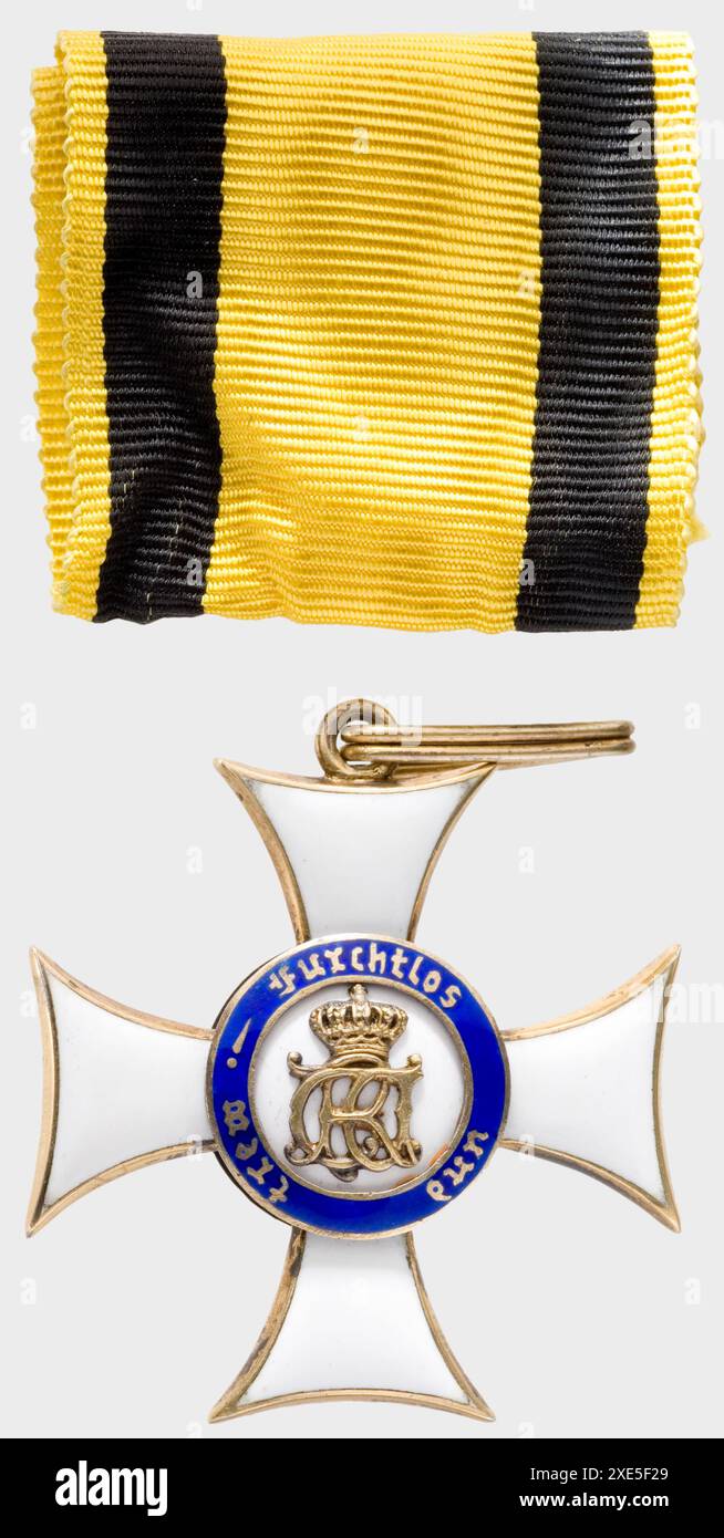 Medaillen und Dekorationen, Ritterorden, Ritterkreuz, 20. Jahrhundert, EIGENTUM FREIGEGEBEN Stockfoto