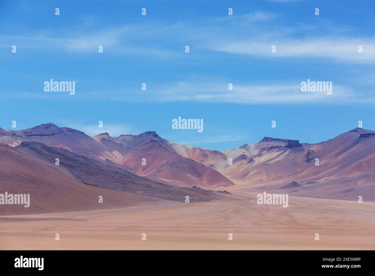 Desierto de Salvador DalÃ­ ist eine steinige Wüste inmitten des Eduardo Avaroa Andenfauna Nationalparks in Bolivien Stockfoto