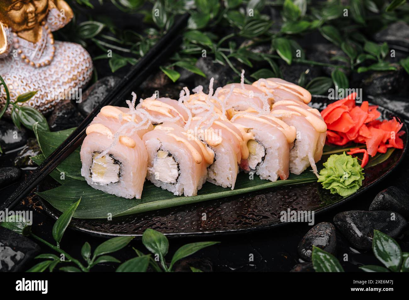 Philadelphia Maki Sushi aus Cream Cheese Stockfoto