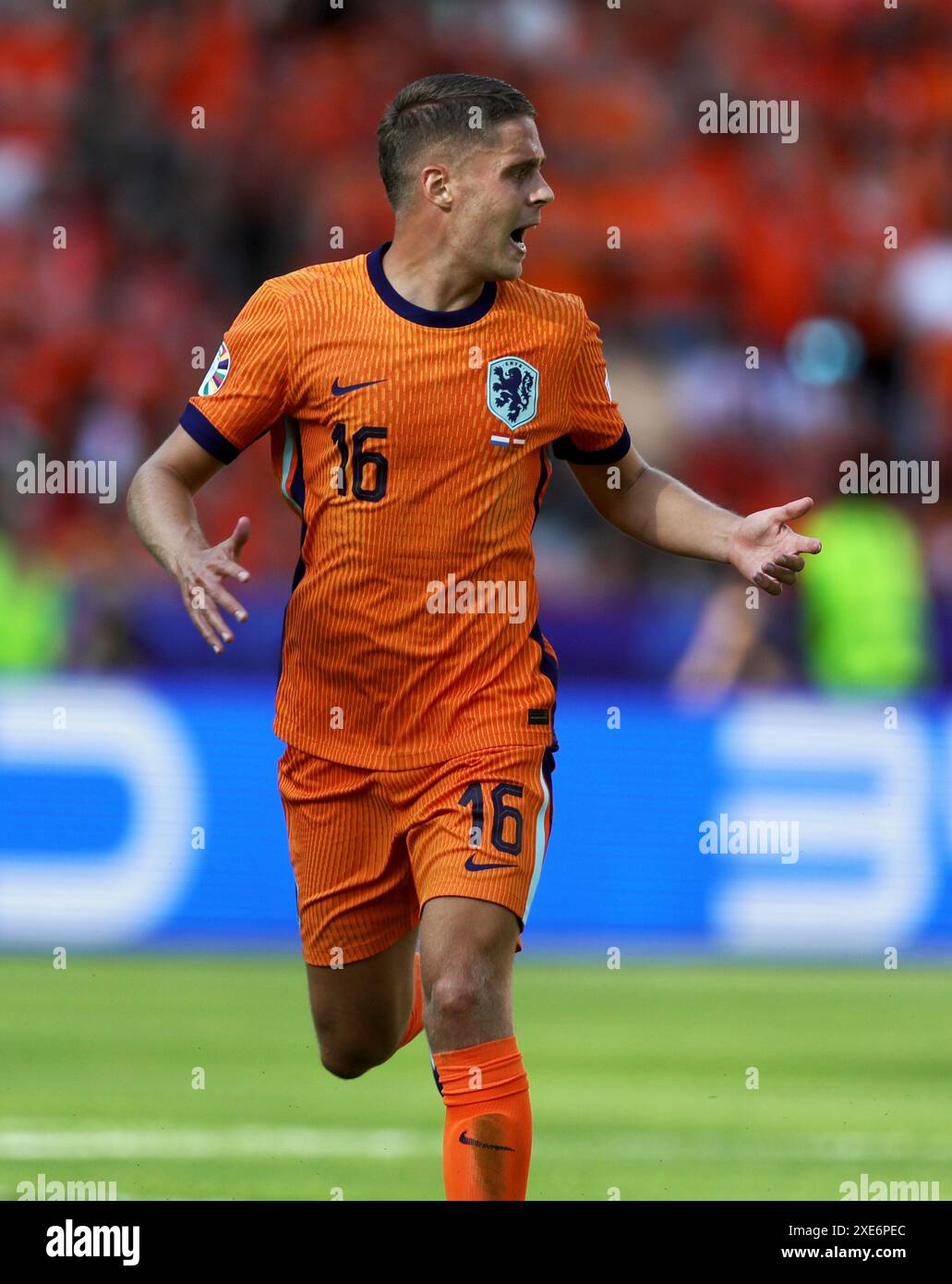BERLIN – 25. JUNI: Joey Veerman aus den Niederlanden beim Gruppenspiel ...