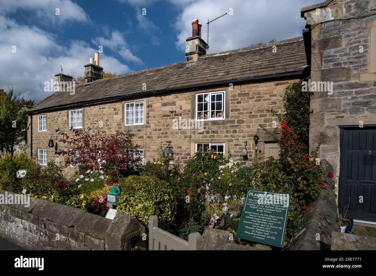 Pest Cottages, Village of Eyam, Peak District National Park, Derbyshire, England, Großbritannien, Europa Stockfoto