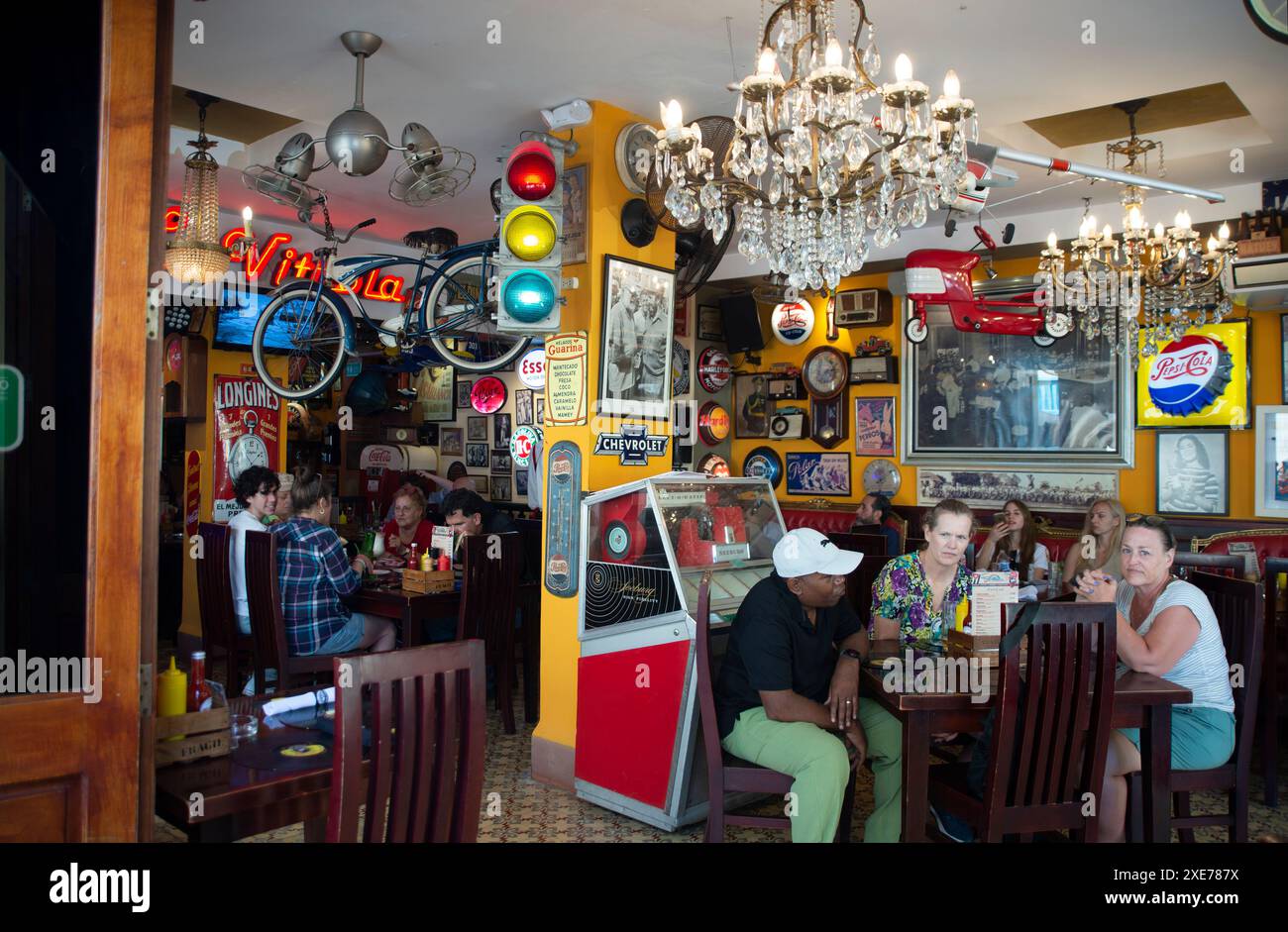 Restaurant der 50er Jahre, Havanna, Kuba, Westindien, Karibik, Zentralamerika Stockfoto