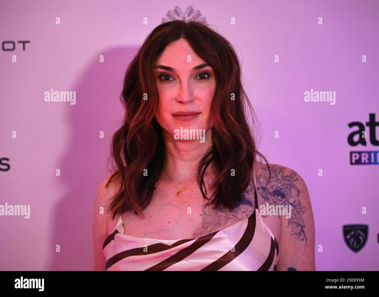 LONDON, GROSSBRITANNIEN. Juni 2024. Juno Dawson nimmt an den Attitude Pride Awards 2024 im Raffles London, The OWO, London, UK, Teil. Quelle: Siehe Li/Picture Capital/Alamy Live News Stockfoto