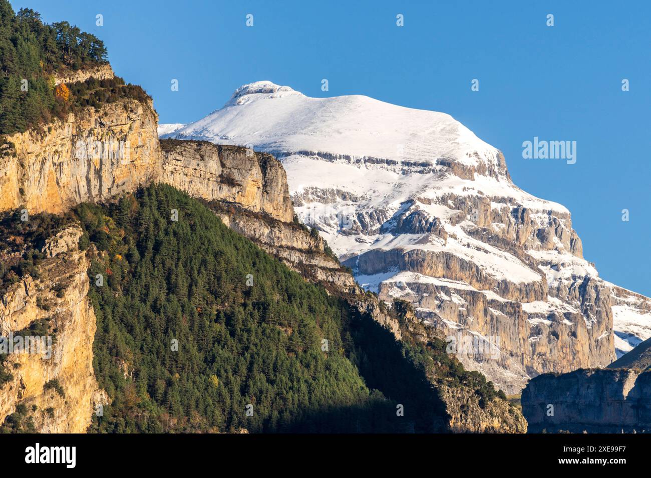 AÃ±Isclo Valley und Punta de las Olas Stockfoto