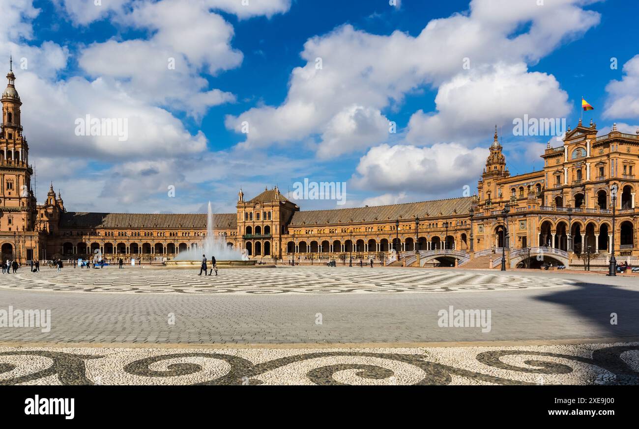 Sevilla ist die Hauptstadt der autonomen Gemeinschaft Andalusien in Südspanien Stockfoto