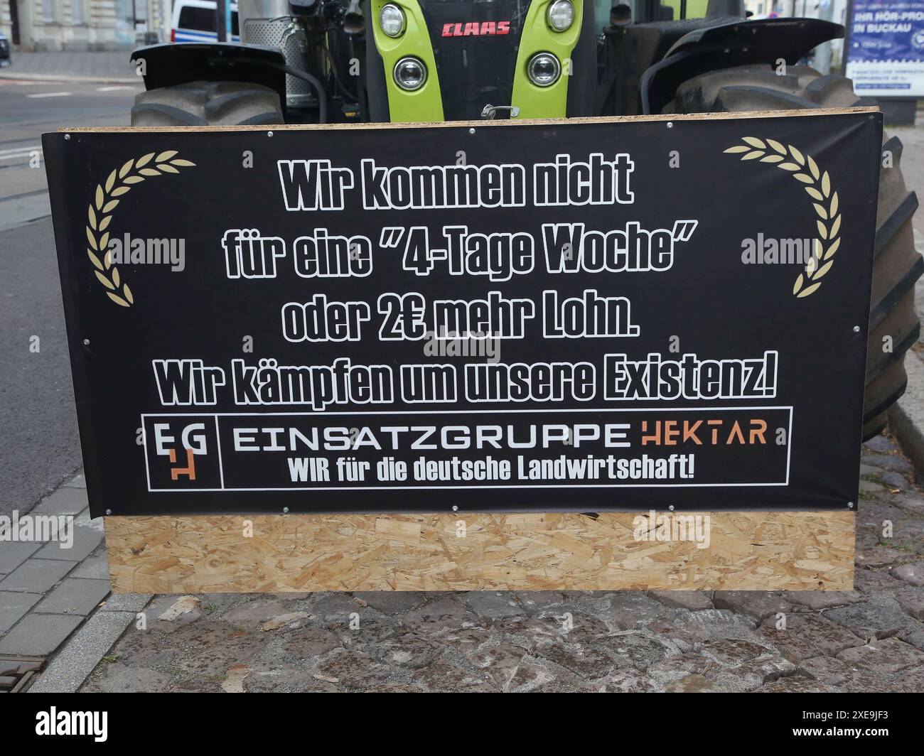 Protestplakat bei der Bauerndemonstration am 24.02.2024 in Magdeburg Stockfoto