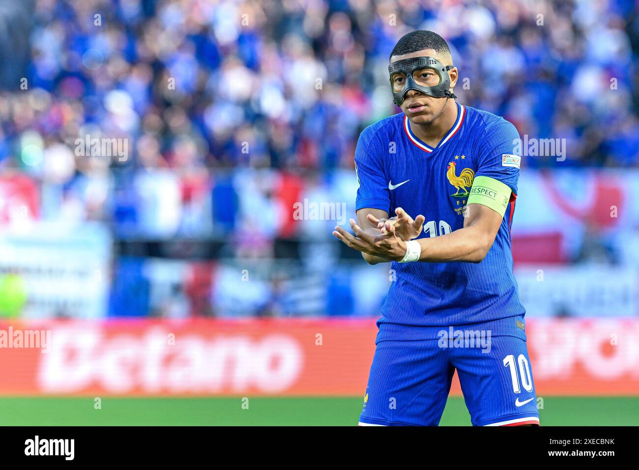 Dortmund, Deutschland. Juni 2024. Kylian Mbappe (10) aus Frankreich während eines Fußballspiels zwischen den Nationalmannschaften Frankreichs und Polens am dritten Spieltag in der Gruppe D in der Gruppenphase des UEFA Euro 2024-Turniers am Dienstag, den 25. Juni 2024 in Dortmund. Quelle: Sportpix/Alamy Live News Stockfoto