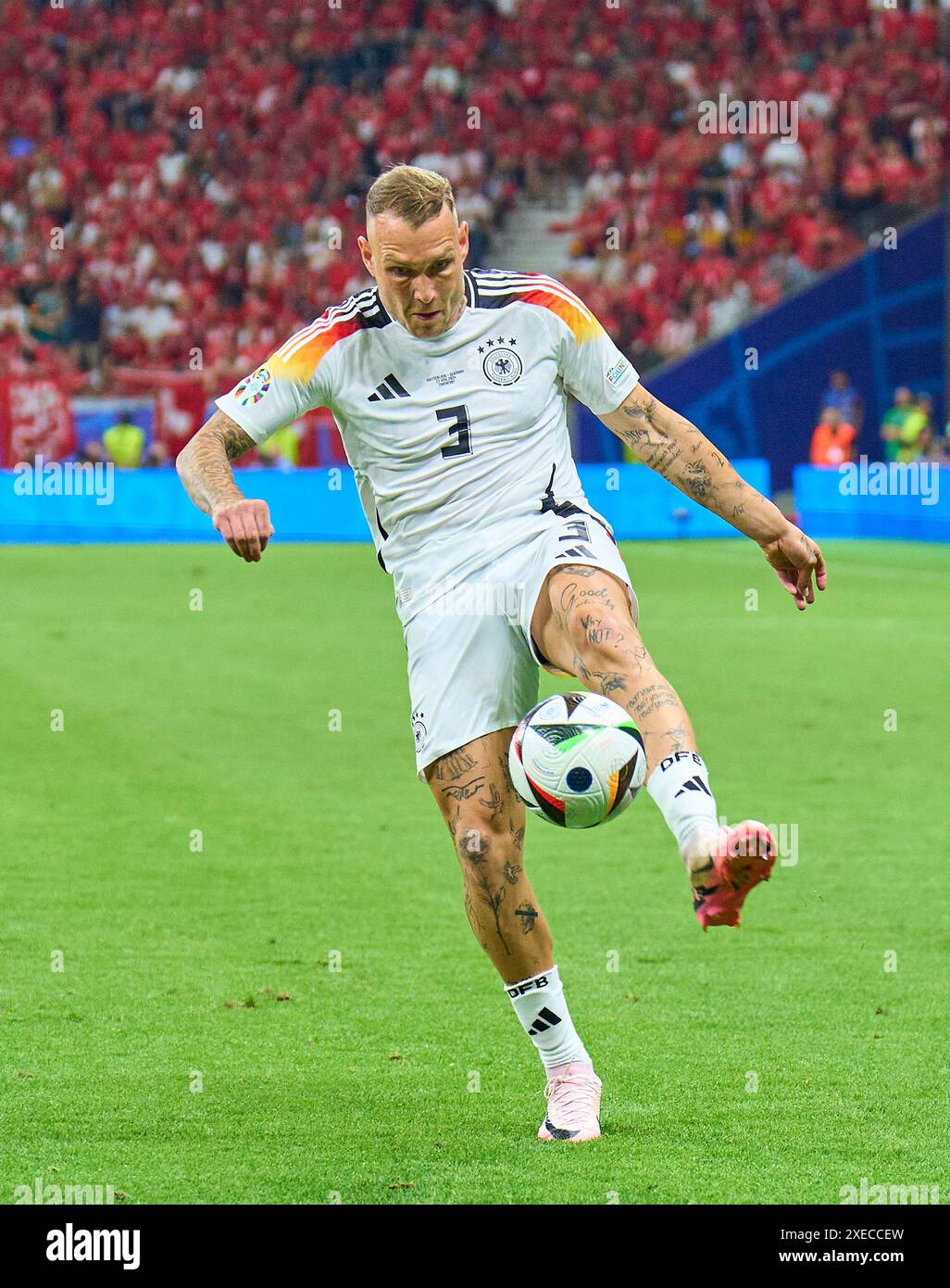 David Raum, DFB 3 in der Gruppe A Bühnenspiel DEUTSCHLAND - SCHWEIZ 1-1 der UEFA-Europameisterschaften 2024 am 23. Juni 2024 in Frankfurt, Deutschland. Fotograf: Peter Schatz Stockfoto