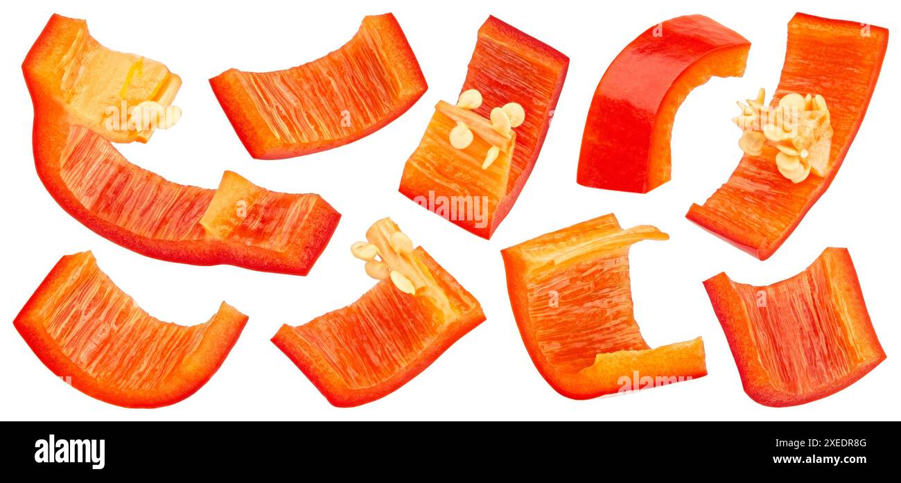 Geschnittene Paprika, geschnittene Paprika isoliert auf weißem Hintergrund Stockfoto