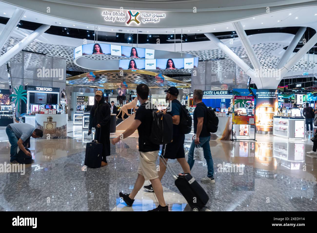 Abu Dhabi Duty-Free-Shop in Zayed International Airport, Abu Dhabi, VAE, Vereinigte Arabische Emirate, Asien Stockfoto