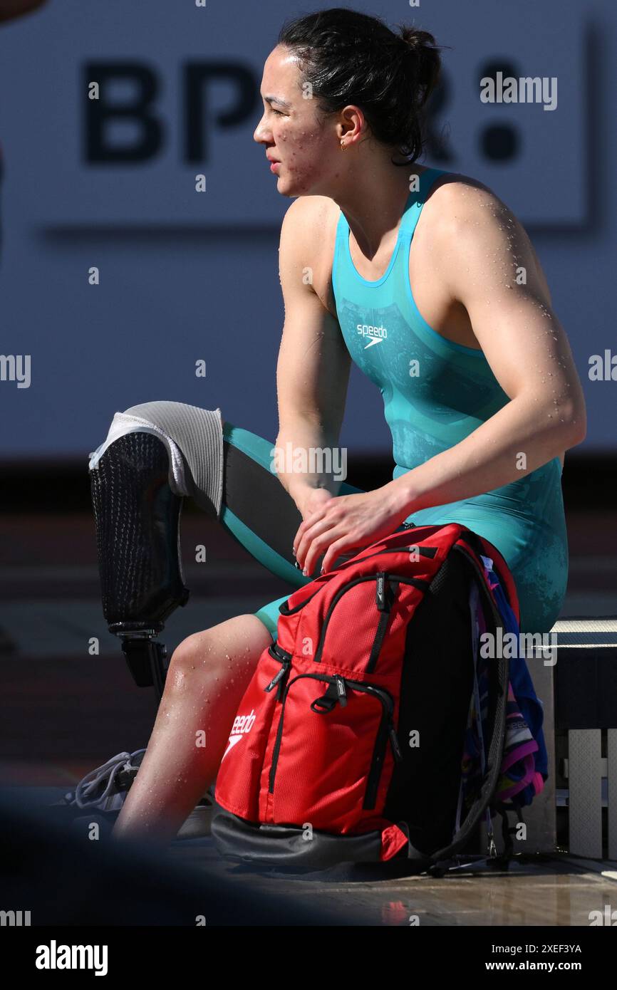 Alice Tai aus Großbritannien reagiert auf die Teilnahme am 100m FINP (italienischer paralympischer Schwimmverband) Butterfly Women Finale während des 60. Settecolli Schwimmtreffens im stadio del Nuoto in Rom (Italien) am 22. Juni 2024. Alice Tai gewann als erster die Goldmedaille. Stockfoto