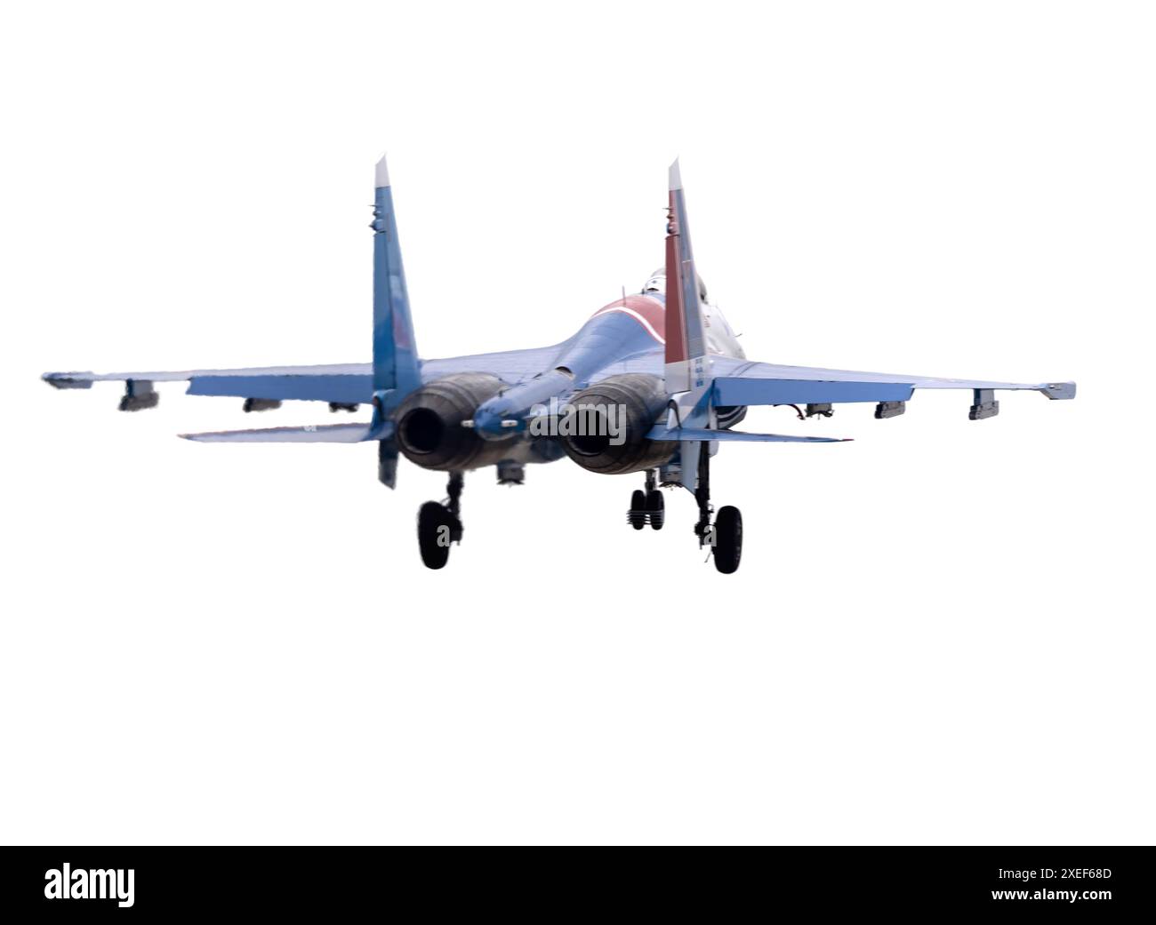 Moskau Russland Flugplatz Zhukovsky 25. Juli 2021: Aerobatikteams Russische Ritter auf den Flugzeugen Su-35 der internationalen Luft- und Raumfahrtsa Stockfoto