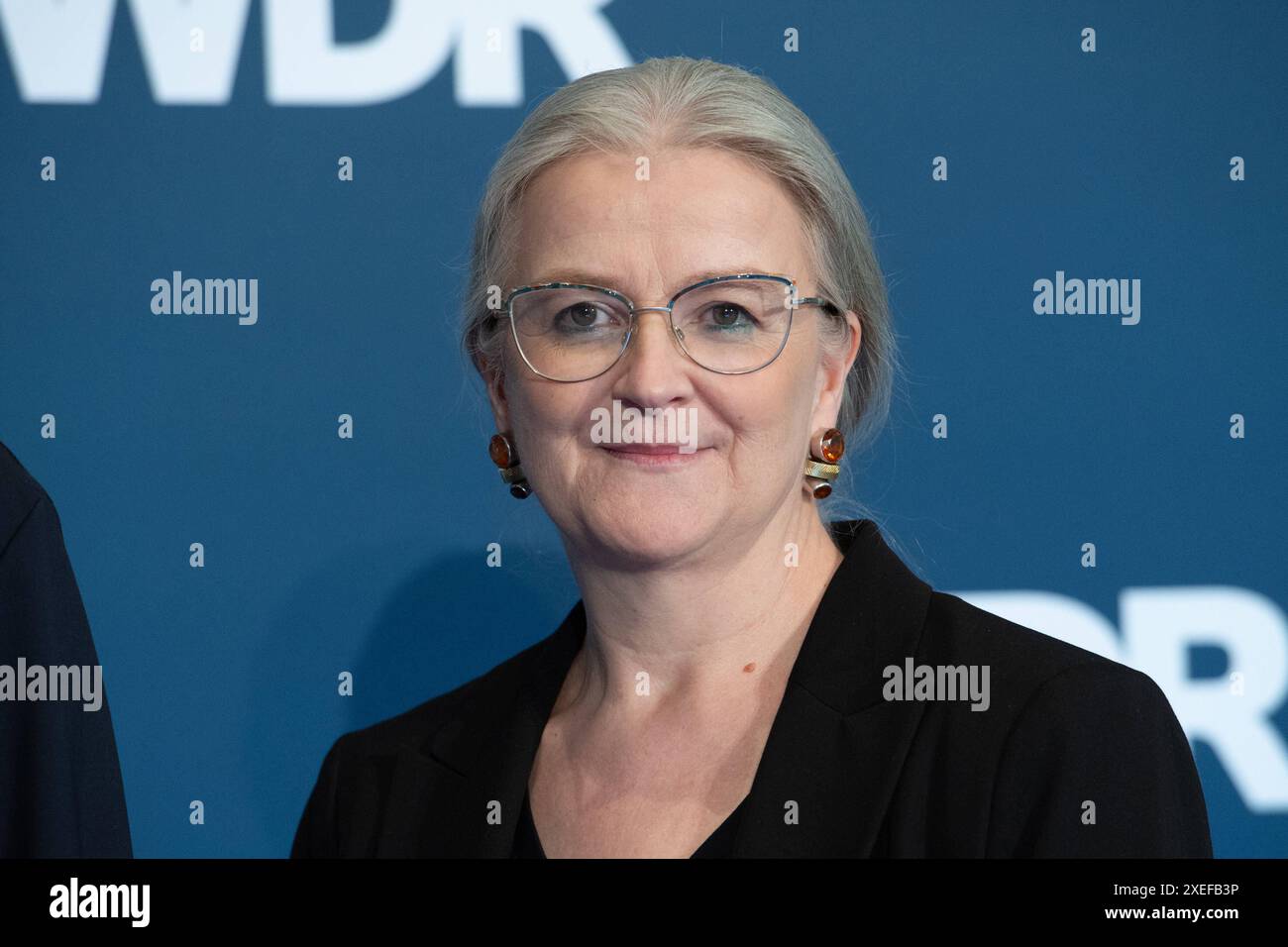 Corinna BLUEMEL, Blümel, Vorsitzaende WDR Rundfunkrat. Wahl des neuen WDR Intendanten/der neuen Intendantin im Koelner Guerzenich, 27.06.2024. *** Corinna BLUEMEL, Blümel, Vorsitzende des WDR Rundfunkrates Wahl des neuen WDR-Generaldirektors in Köln, 27 06 2024 Stockfoto