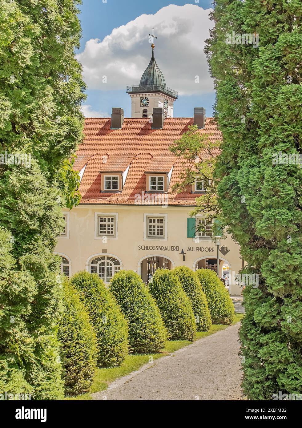 Burgbrauerei und St. Martin, Aulendorf Stockfoto