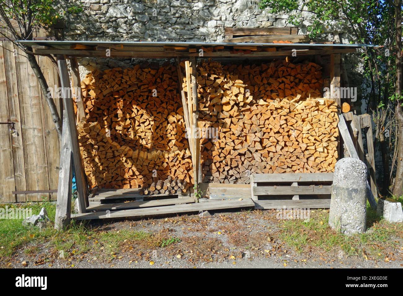 Holzstapel Stockfoto
