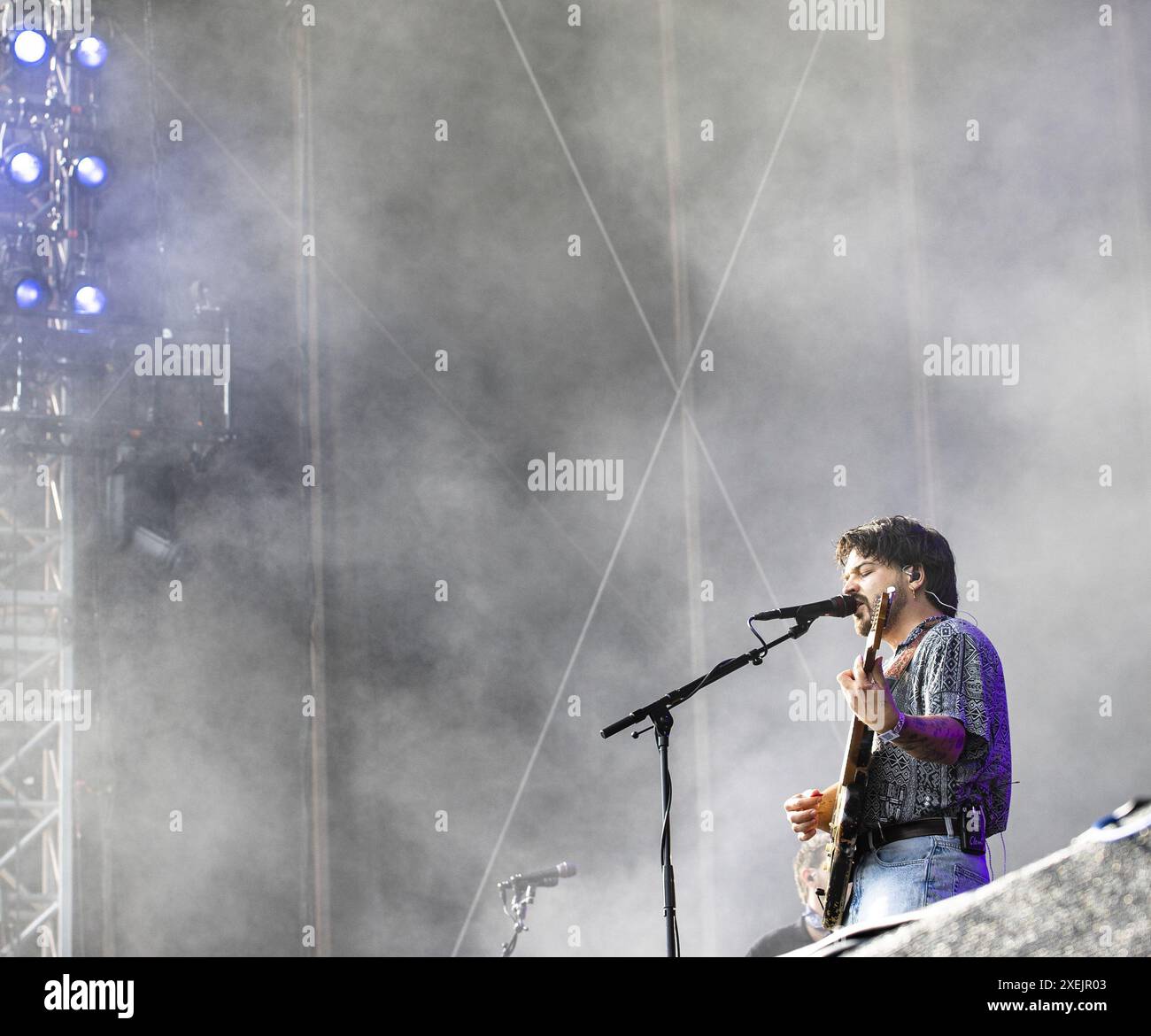 Linz, Österreich. Juni 2024. Sänger Clemens Rehbein bei einem Konzert der Band 'Milky Chance' am Donnerstag, 27. Juni 2024 im Rahmen des Festival 'Lido Sounds' in Linz, Österreich. - 20240627 PD7665 Credit: APA-PictureDesk/Alamy Live News Stockfoto