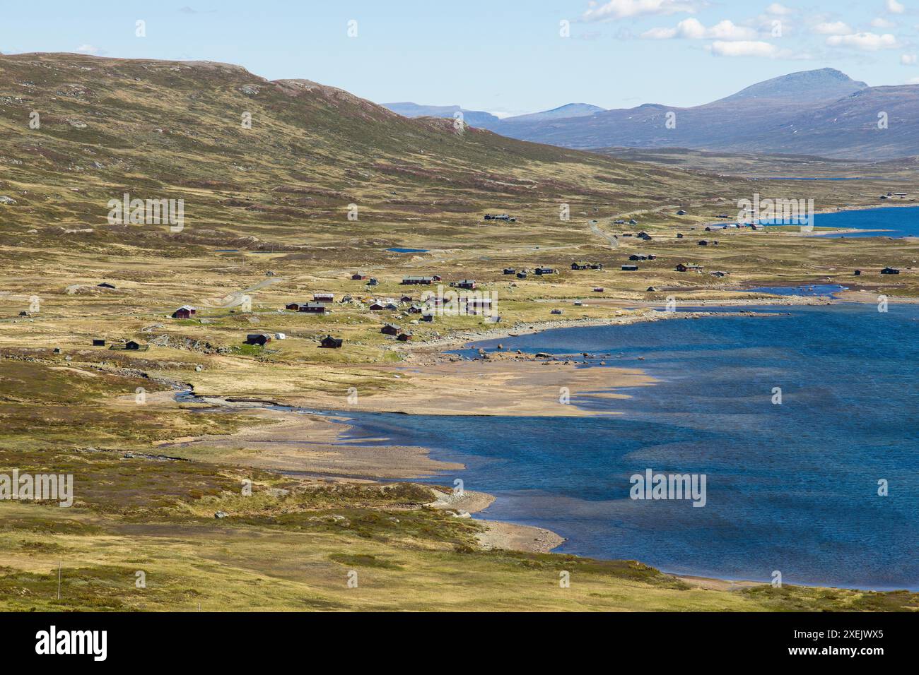 Wunderschöne Landschaft in Norwegen mit Bergen Stockfoto