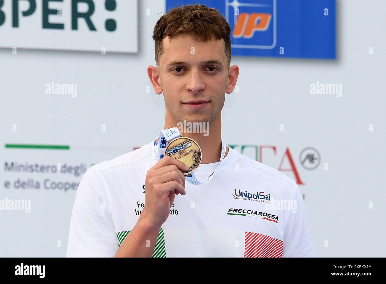 Ludovico Blu Art Viberti aus Italien, Bronze, nimmt am 21. Juni 2024 an der Medaillenzeremonie des 100-m-Endspiels der Männer während des 60. Settecolli Schwimmtreffens im stadio del Nuoto in Rom (Italien) Teil. Stockfoto