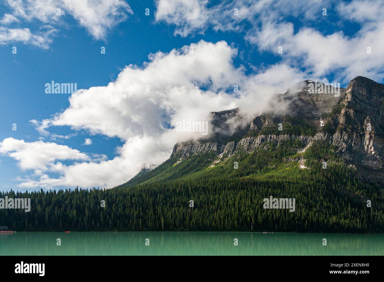 Blick auf Lake Louise im Banff National Park, Alberta, Kanada; Alberta, Kanada Stockfoto