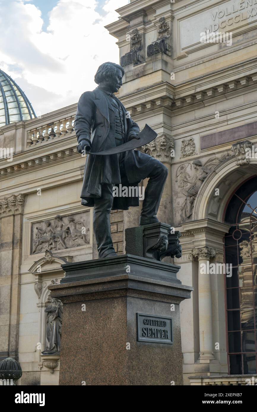 Denkmal für Gottfried Semper auf der Brühlschen Terrasse in Dresden, Sachsen Stockfoto