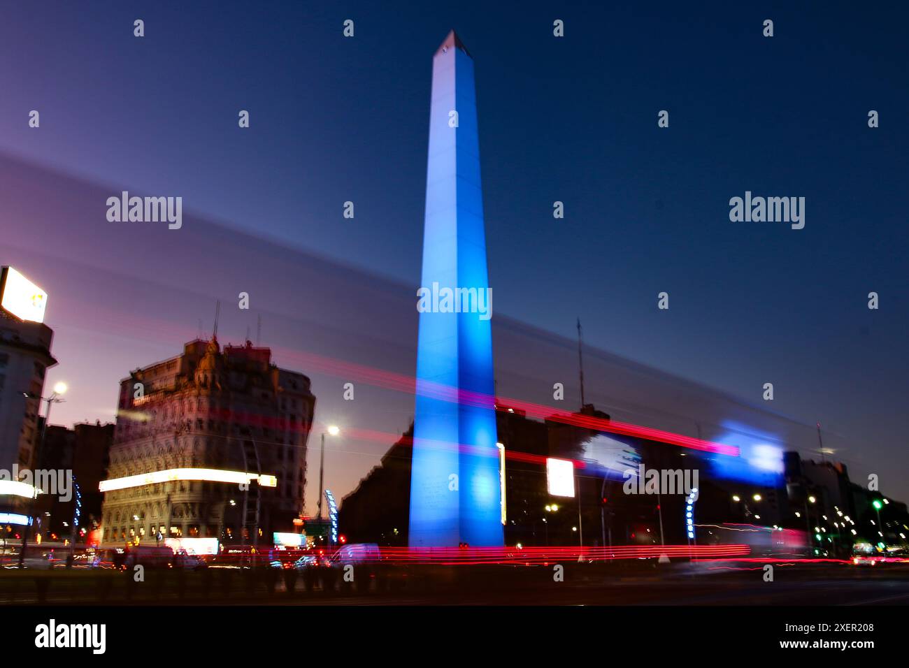 Buenos Aires, Argentinien. Juni 2024. An diesem Samstag wurde die niedrigste Temperatur des Jahres verzeichnet und die Bevölkerung sah sich der Kälte gegenüber, um ihre Aufgaben fortzusetzen ( Credit: Néstor J. Beremblum/Alamy Live News) Stockfoto