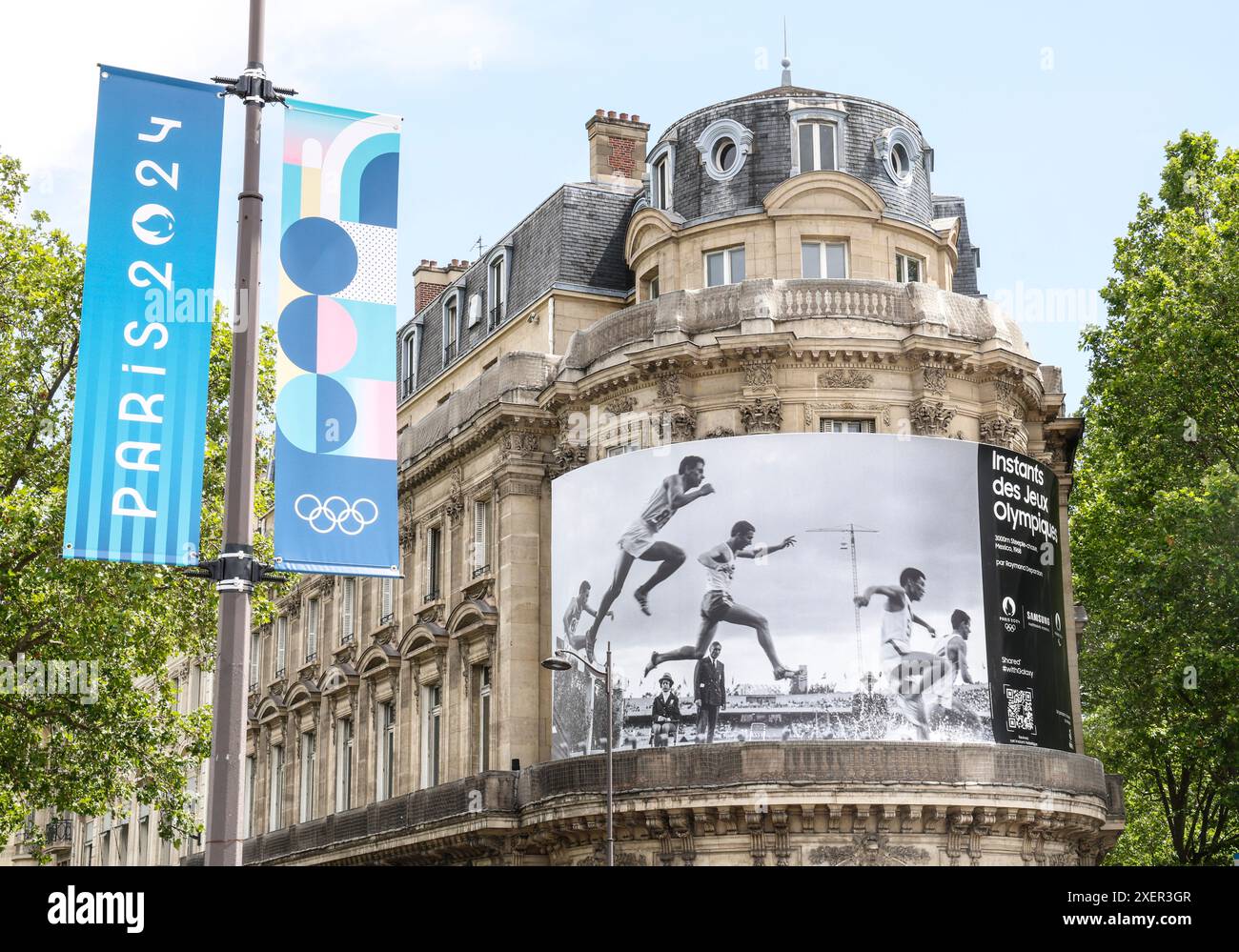 Tribut an RAYMOND DEPARDON's FOTOGRAFIEN DER OLYMPISCHEN SPIELE in PARIS Stockfoto