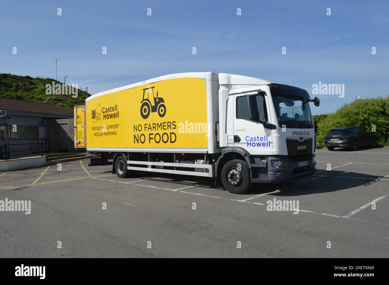 Kein Farmers, kein Essenswagen von Castell Howell, der zum Lighthouse Restaurant in der Bracelet Bay bringt. Swansea, Wales, Vereinigtes Königreich. Mai 2024. Stockfoto